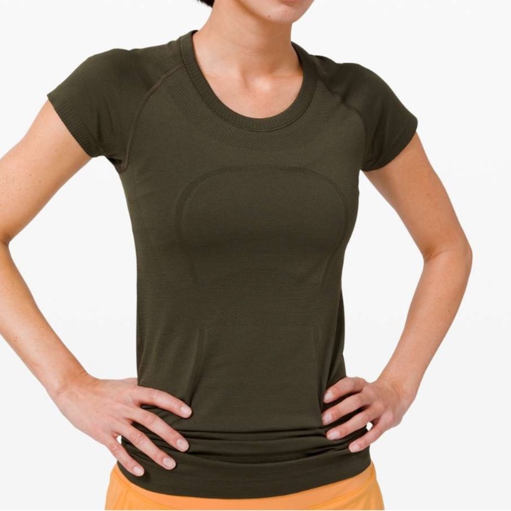 Lululemon Swiftly Tech Short Sleeve Crew Tee